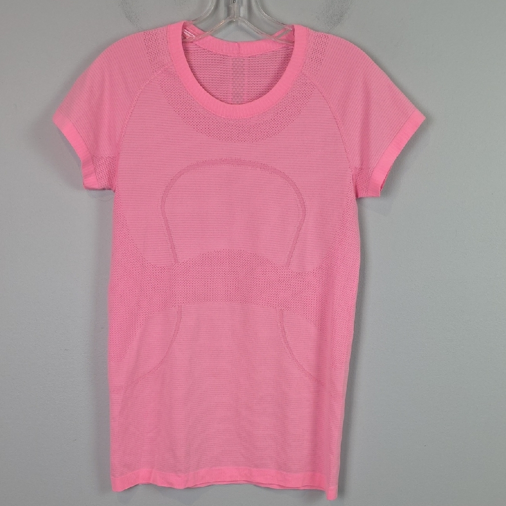Pink Lululemon Run Swiftly Tech short sleeve shirt size 8